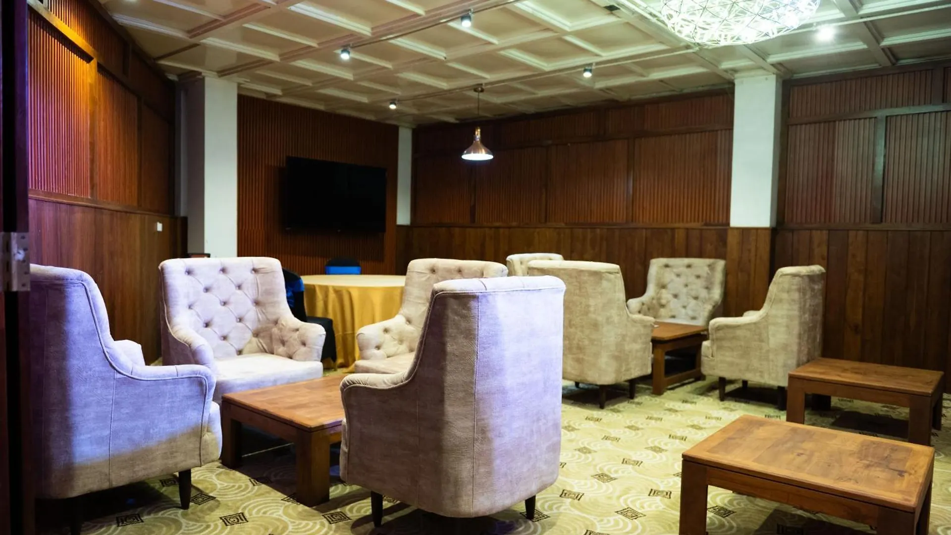 Grand Maas Hotels & Banqutes Negombo