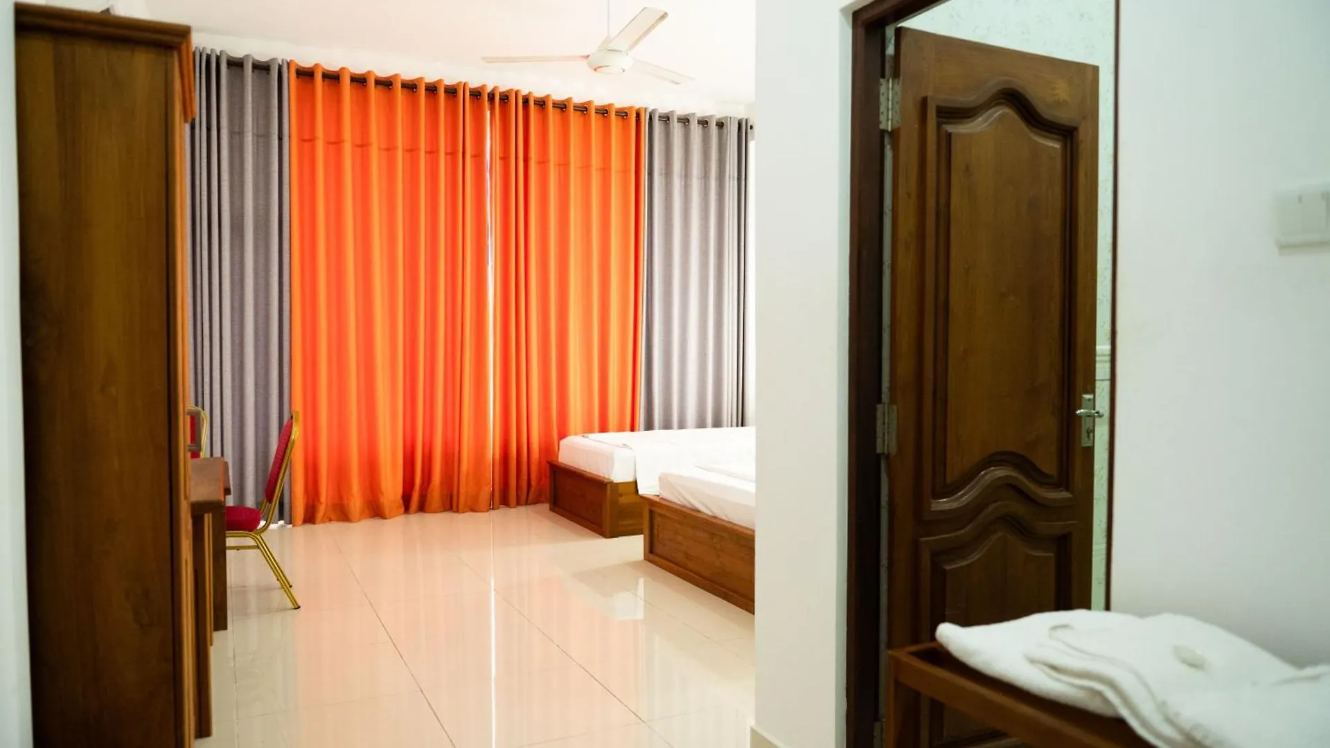 Grand Maas Hotels & Banqutes Negombo 0*,