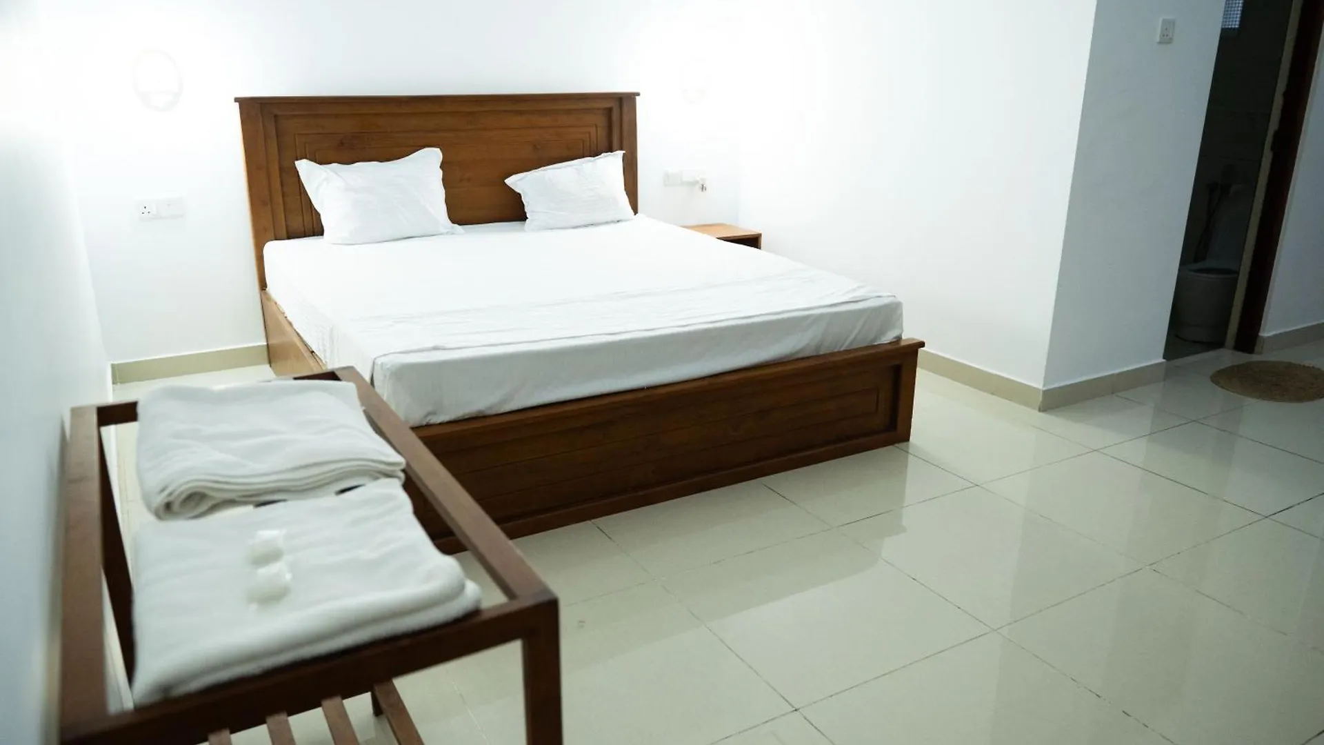 Grand Maas Hotels & Banqutes Negombo